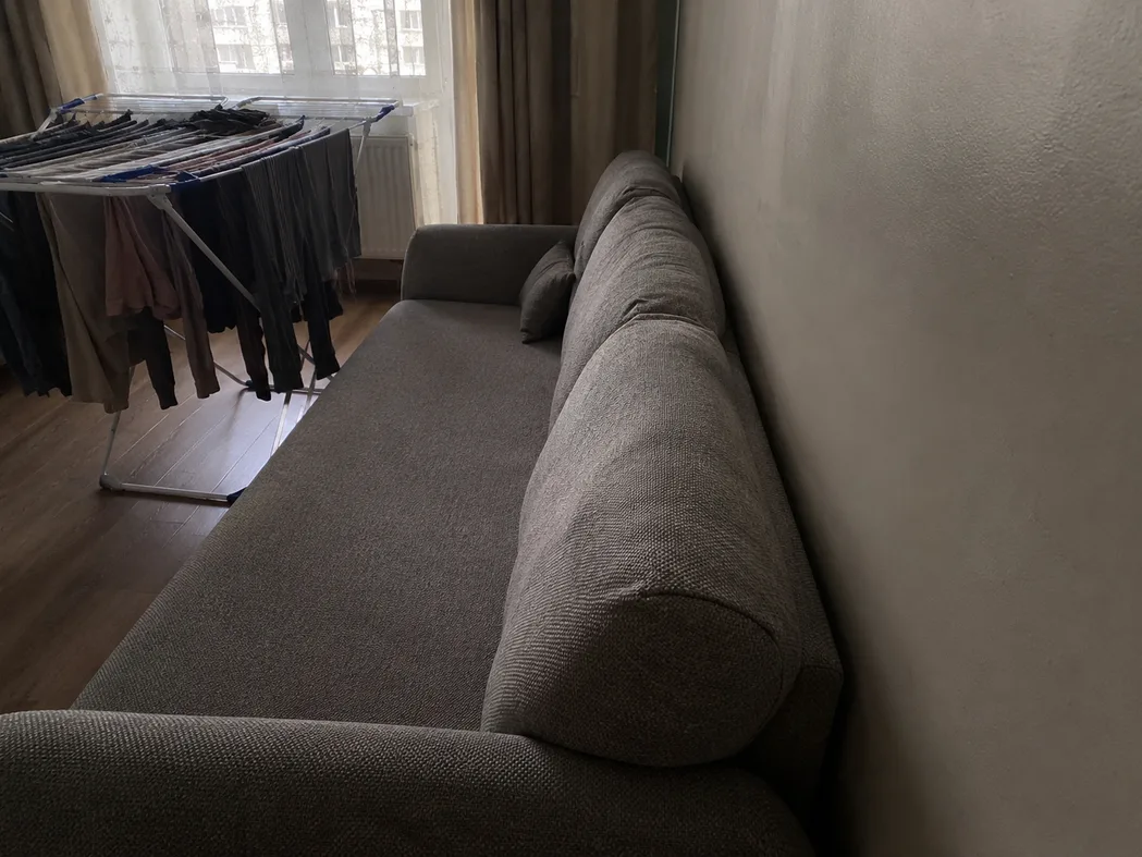HEPA-Staubsauger und abnehmbare Bezüge — DIY-Maßnahmen zur Milbenreduktion im Sofa